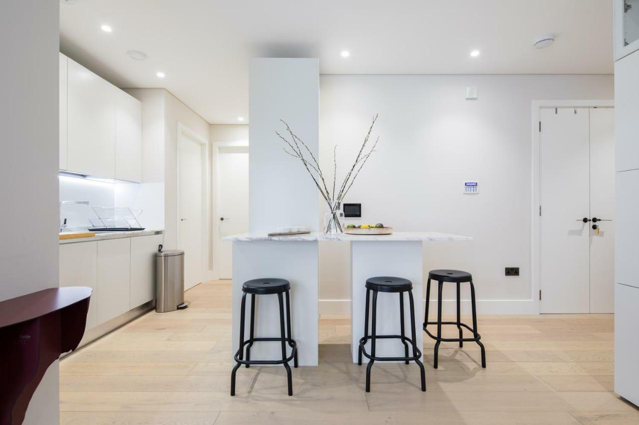 VI Castle Lane Apartment Londra Exterior foto