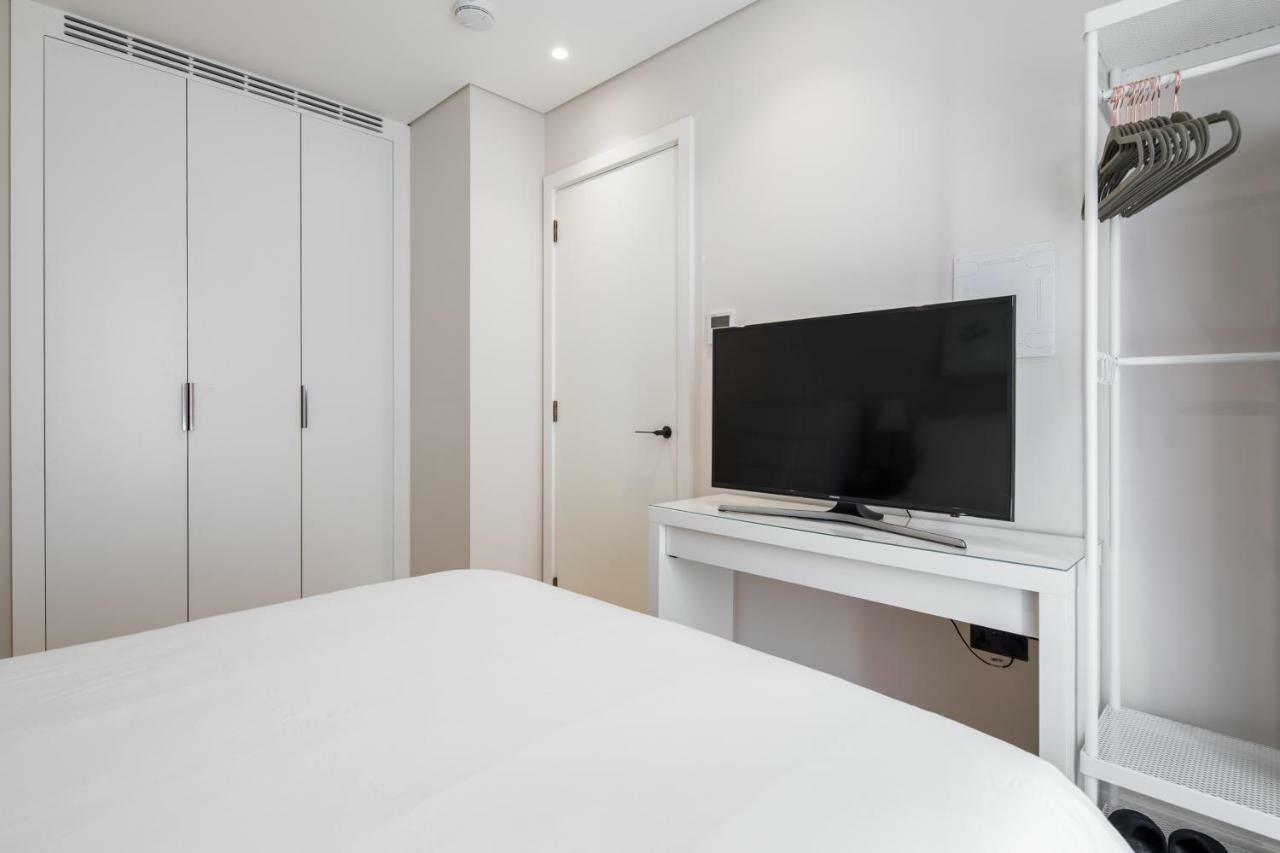 VI Castle Lane Apartment Londra Exterior foto