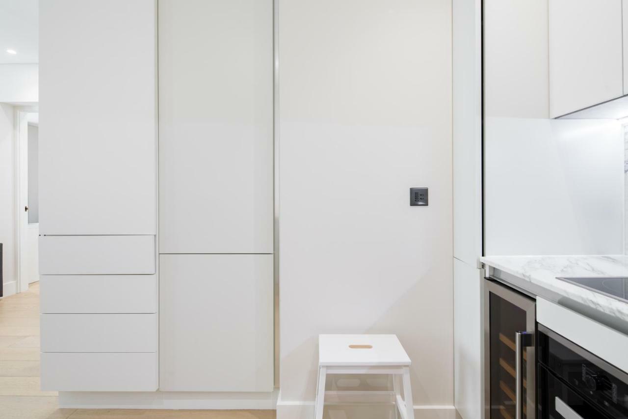 VI Castle Lane Apartment Londra Exterior foto
