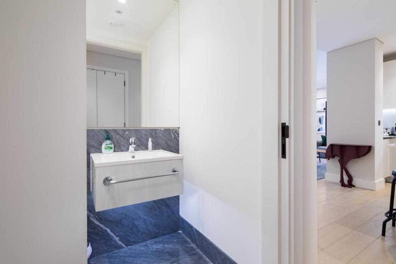 VI Castle Lane Apartment Londra Exterior foto