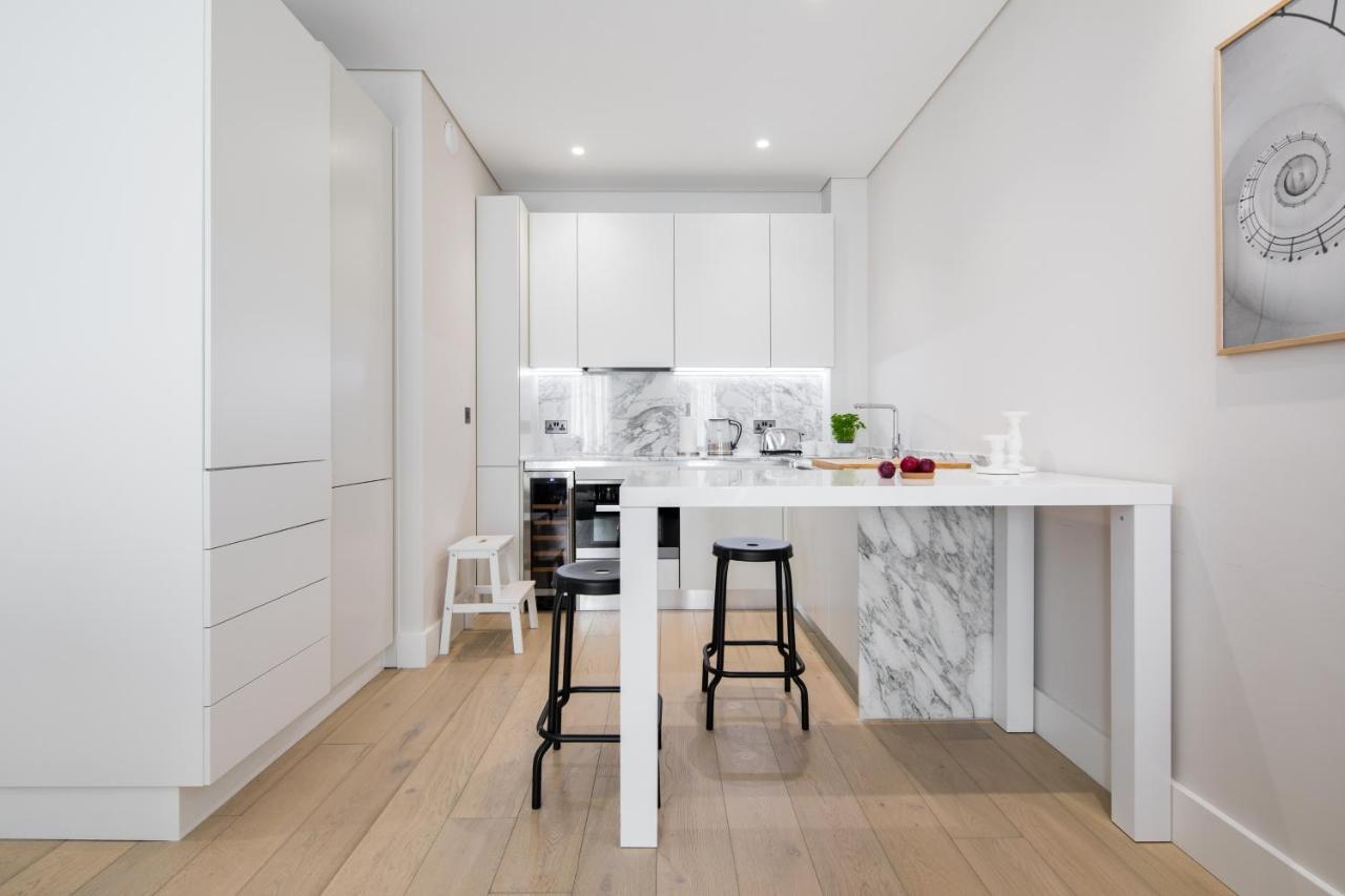 VI Castle Lane Apartment Londra Exterior foto